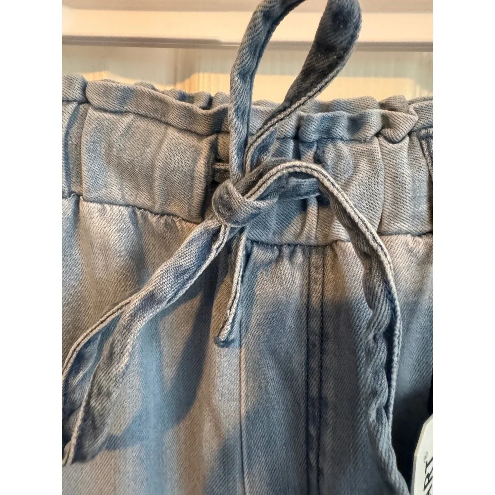 Velvet Heart Pants Denim Paperbag Waist Wide Leg Pants Blue Size Small NWT